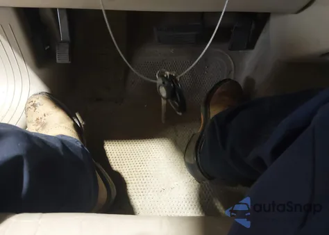 2001 Cadillac Deville Standard from USA, damaged, VIN 1G6KD54Y51U158664